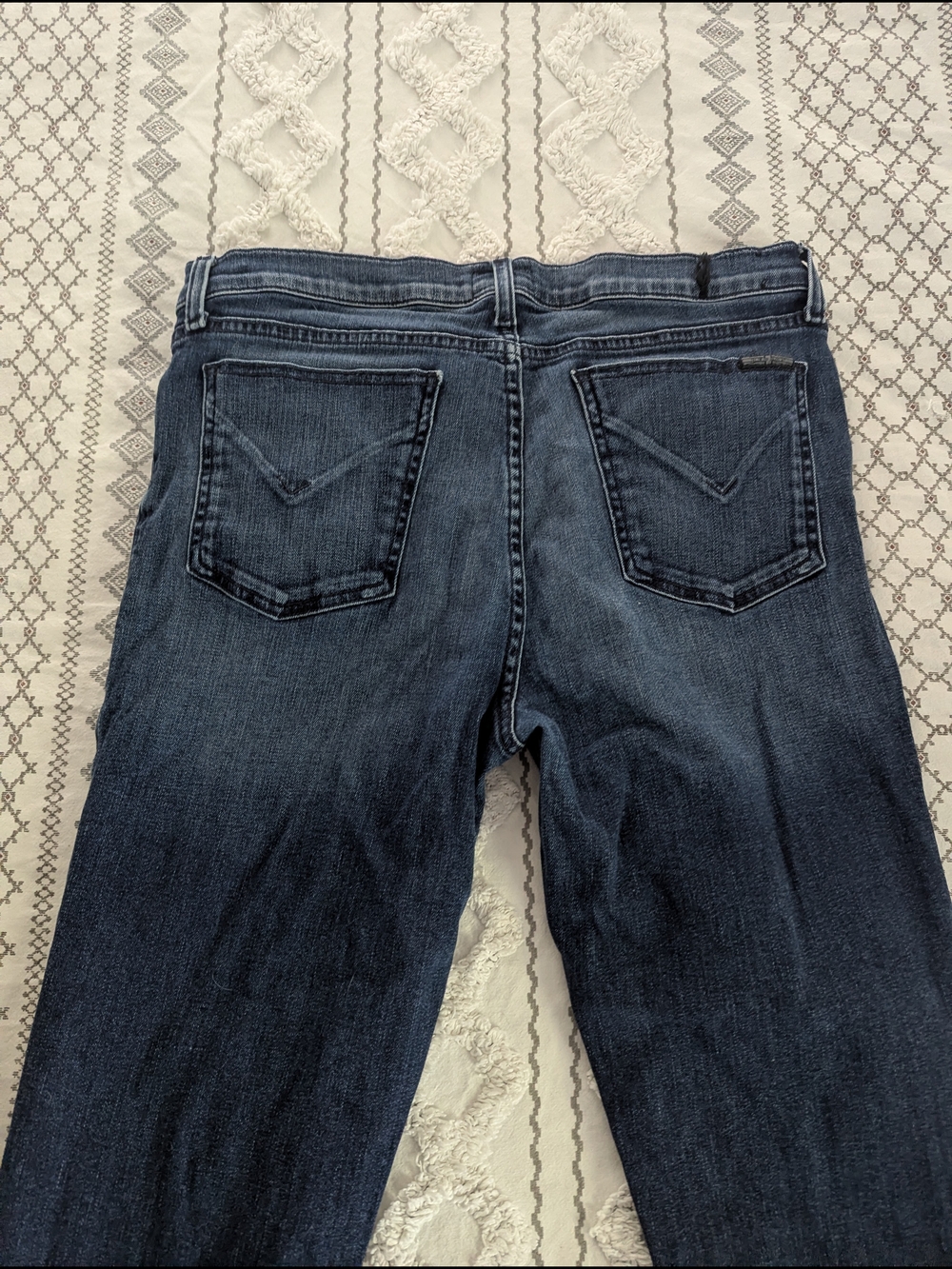 Hudson Mid-Rise Ankle Jeans - Picture 3 of 11